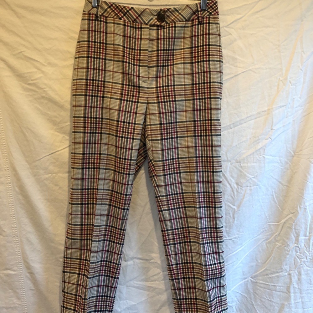 Leith Size M crop plaid suit pants tan, black and raspberry plaid